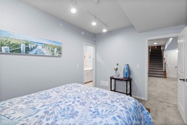 9127 N Evanston Avenue, Kansas City, MO 64157