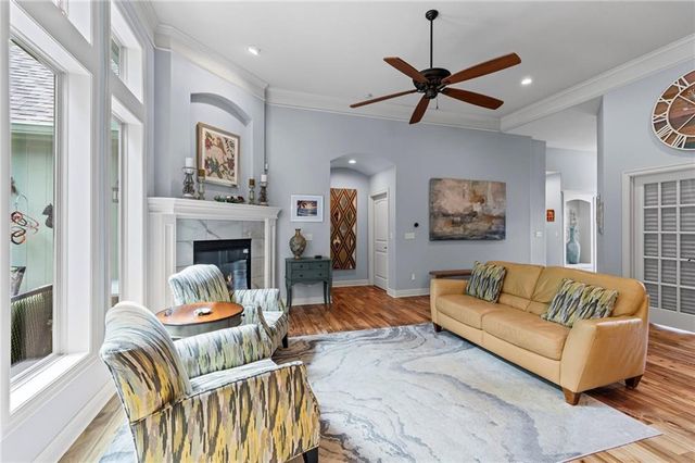 9127 N Evanston Avenue, Kansas City, MO 64157