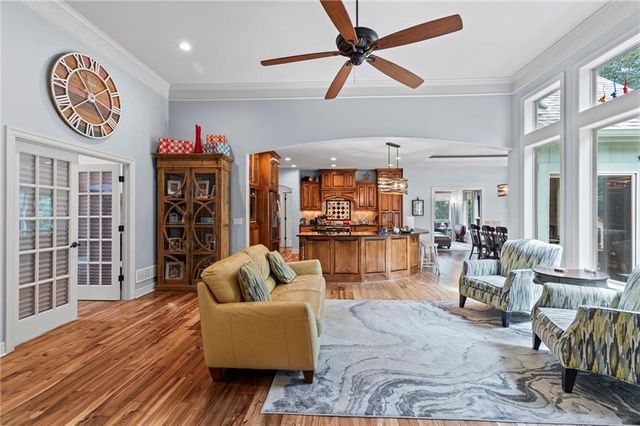 9127 N Evanston Avenue, Kansas City, MO 64157