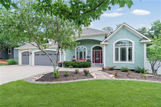 9127 N Evanston Avenue, Kansas City, MO 64157
