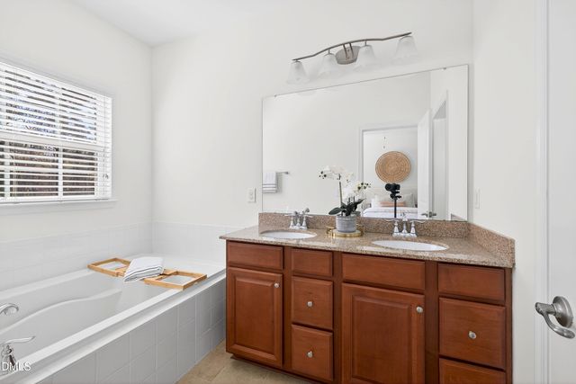 1007 Tender Drive, Apex, NC 27502