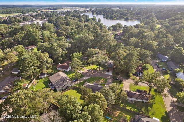 30 Fox Glen Cove, Brandon, MS 39042