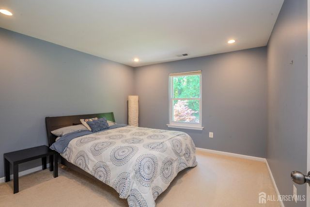 20 Forest Lane, Monroe, NJ 08831