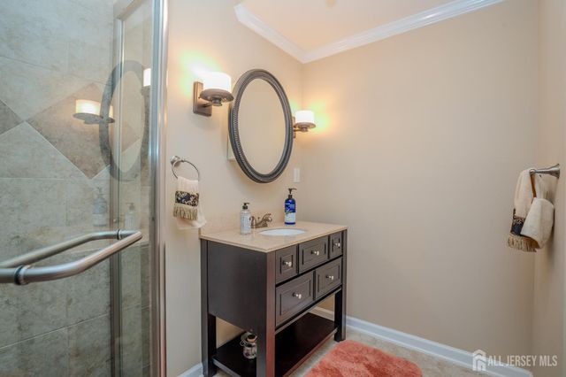 20 Forest Lane, Monroe, NJ 08831