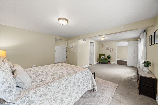 330 Perry Road, Tallmadge, OH 44278