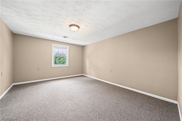 330 Perry Road, Tallmadge, OH 44278