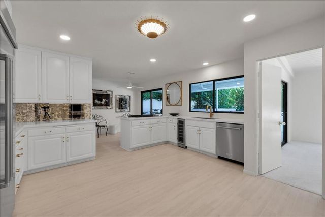 2027 S Toledo Avenue, Palm Springs, CA 92264