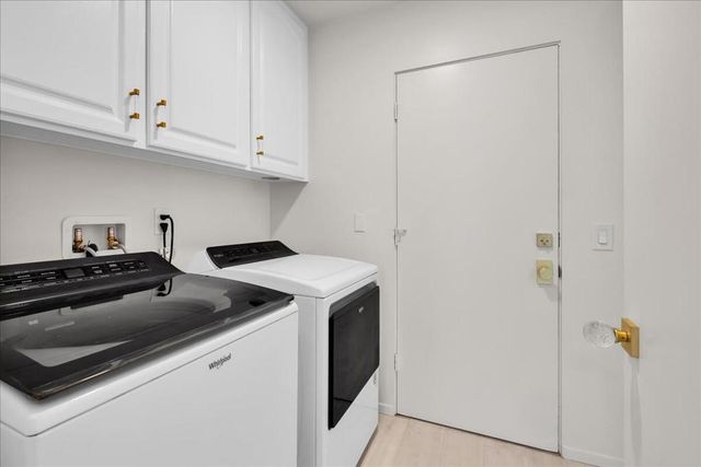 2027 S Toledo Avenue, Palm Springs, CA 92264