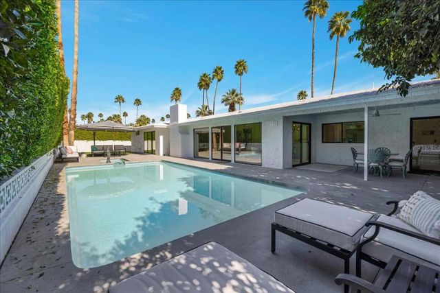 2027 S Toledo Avenue, Palm Springs, CA 92264