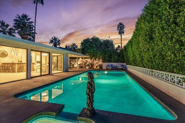 2027 S Toledo Avenue, Palm Springs, CA 92264