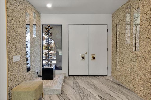 2027 S Toledo Avenue, Palm Springs, CA 92264