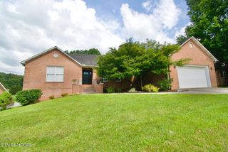 120 Windsor Drive, Maryville, TN 37803