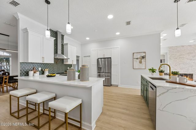 3817 MICHAELS LANDING Circle, Jacksonville, FL 32224