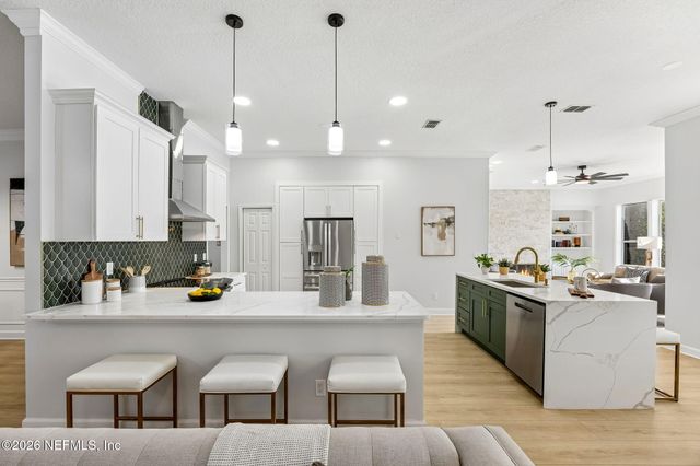 3817 MICHAELS LANDING Circle, Jacksonville, FL 32224