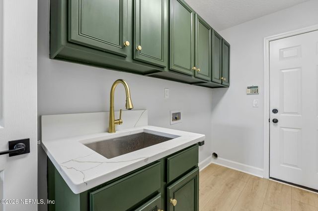 3817 MICHAELS LANDING Circle, Jacksonville, FL 32224