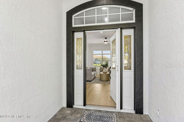 3817 MICHAELS LANDING Circle, Jacksonville, FL 32224