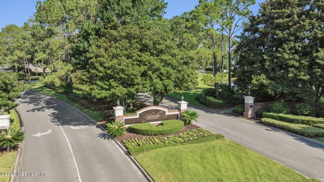 3817 MICHAELS LANDING Circle, Jacksonville, FL 32224