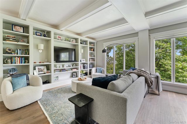 989 Route 9W S, Nyack, NY 10960