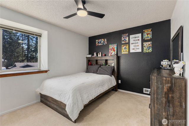7323 142nd Street Ct E, Puyallup, WA 98373