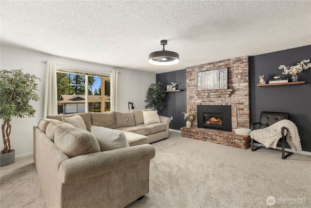 7323 142nd Street Ct E, Puyallup, WA 98373