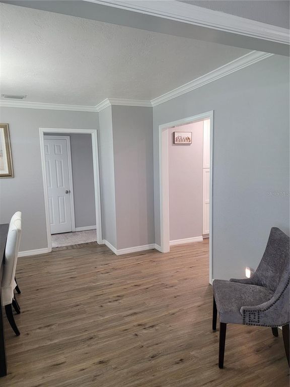 Image 56 of property listing at 516 1ST AVENUE E, Bradenton, FL 34208