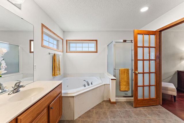 2430 Golf Drive, Woodbury, MN 55129