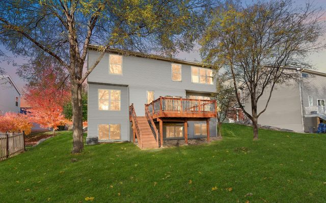2430 Golf Drive, Woodbury, MN 55129