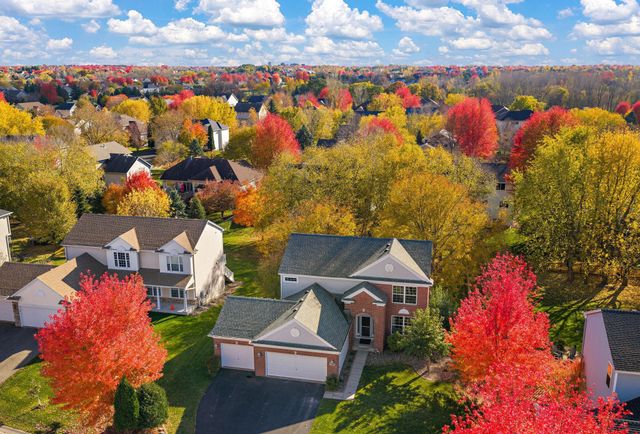 2430 Golf Drive, Woodbury, MN 55129