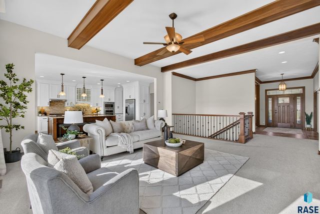 3001 W Old Yankton Rd Road, Sioux Falls, SD 57108