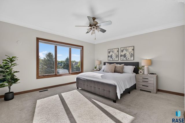 3001 W Old Yankton Rd Road, Sioux Falls, SD 57108