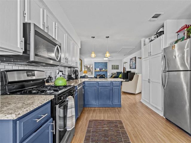 2800 Burleson Road, Austin, TX 78741