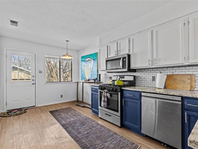 2800 Burleson Road, Austin, TX 78741