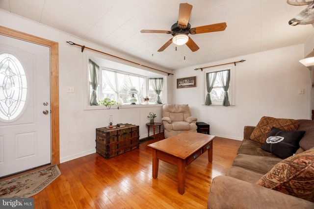 162 N REED RD, Royersford, PA 19468