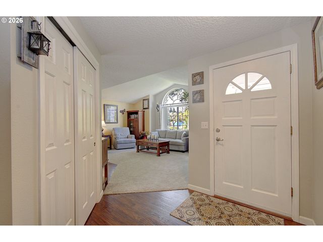 2705 Ne 154TH Ct, Vancouver, WA 98684