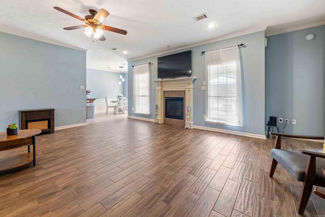 1160 Champions, Conway, AR 72034