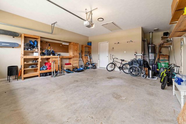 1160 Champions, Conway, AR 72034