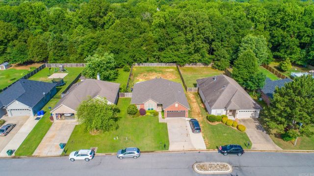 1160 Champions, Conway, AR 72034
