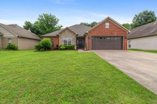 1160 Champions, Conway, AR 72034