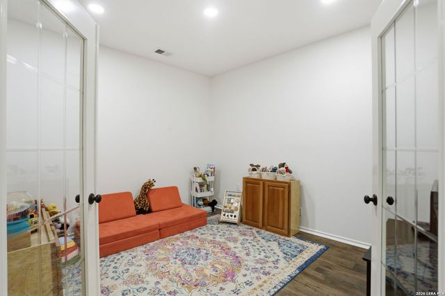 21139 Simi Valley Dr, San Antonio, TX 78259