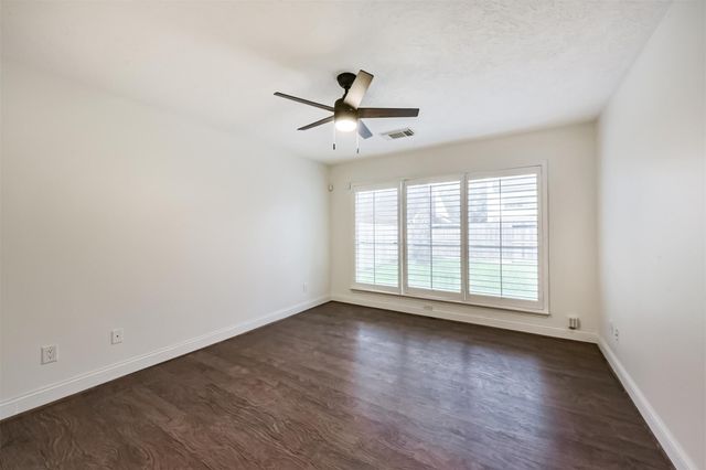 9202 Bayou Bluff Drive, Spring, TX 77379