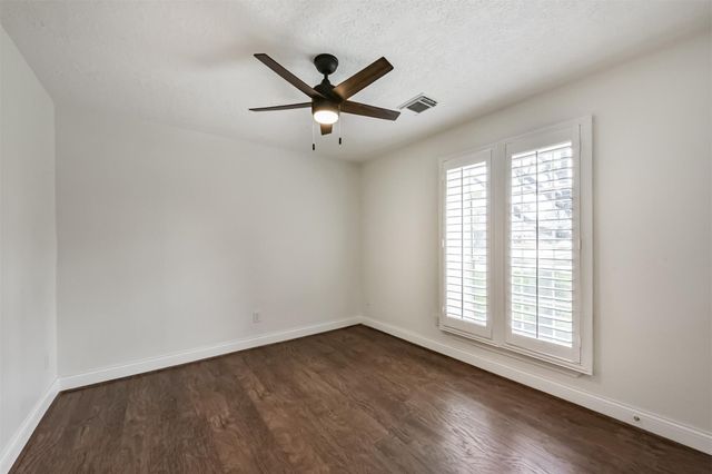 9202 Bayou Bluff Drive, Spring, TX 77379