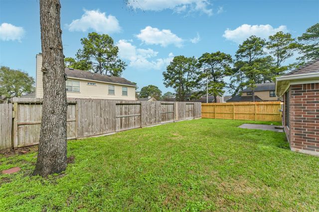 9202 Bayou Bluff Drive, Spring, TX 77379