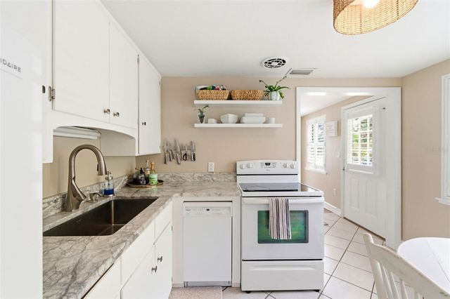 652 LEXINGTON STREET, Dunedin, FL 34698
