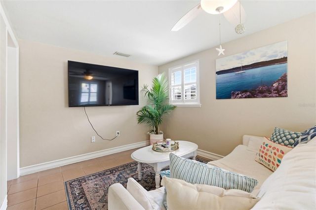 652 LEXINGTON STREET, Dunedin, FL 34698