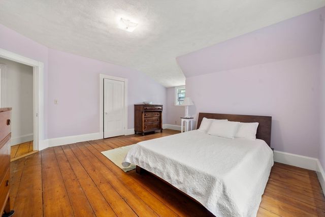 22 Eustis Ave, Wakefield, MA 01880