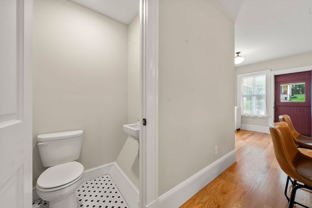 22 Eustis Ave, Wakefield, MA 01880