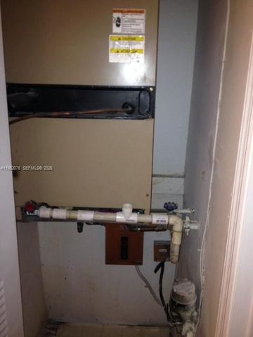 15770 SW 106th Ter 205, Miami, FL 33196