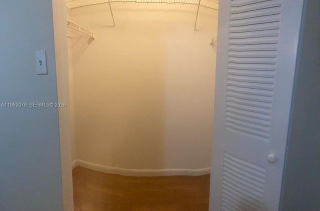 15770 SW 106th Ter 205, Miami, FL 33196