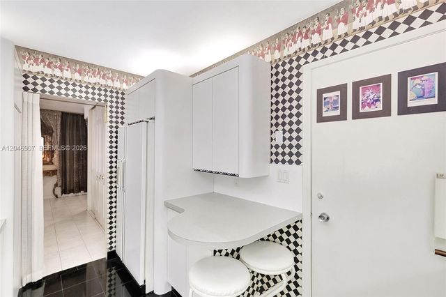 5005 Collins Ave 1224, Miami Beach, FL 33140