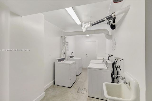 5005 Collins Ave 1224, Miami Beach, FL 33140
